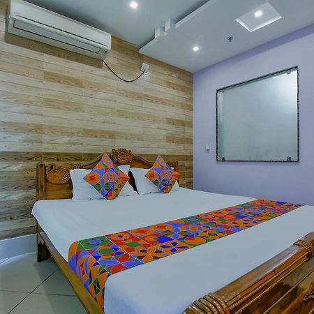 FabHotel New Central Bhubaneswar Exterior foto