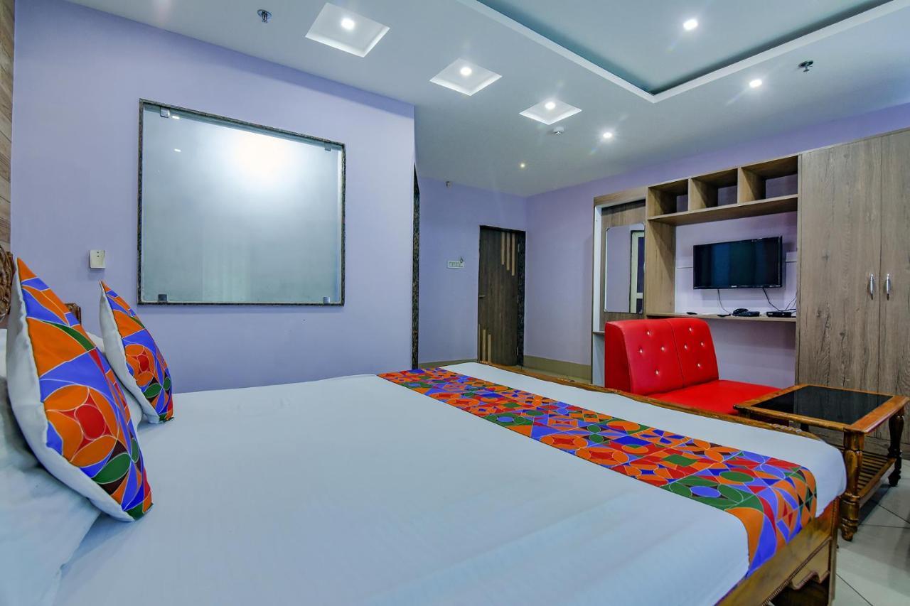 FabHotel New Central Bhubaneswar Exterior foto