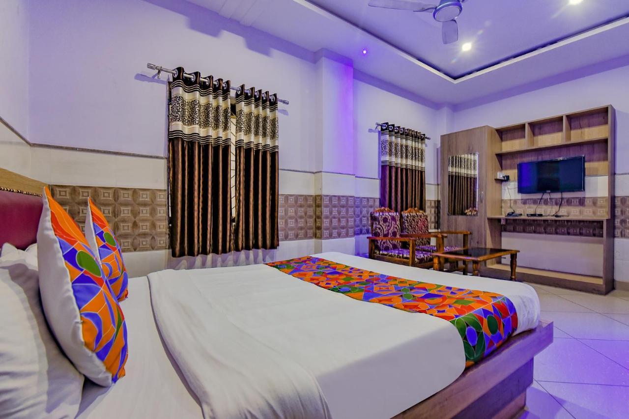 FabHotel New Central Bhubaneswar Exterior foto